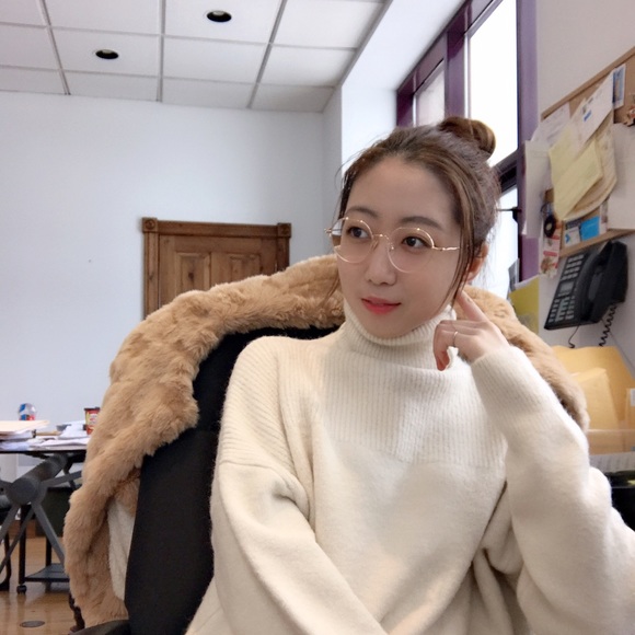 🥂 White is an Amazing Color 🥂 - Picture 9 of 13